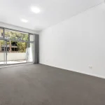 Large one bedroom with oversized study