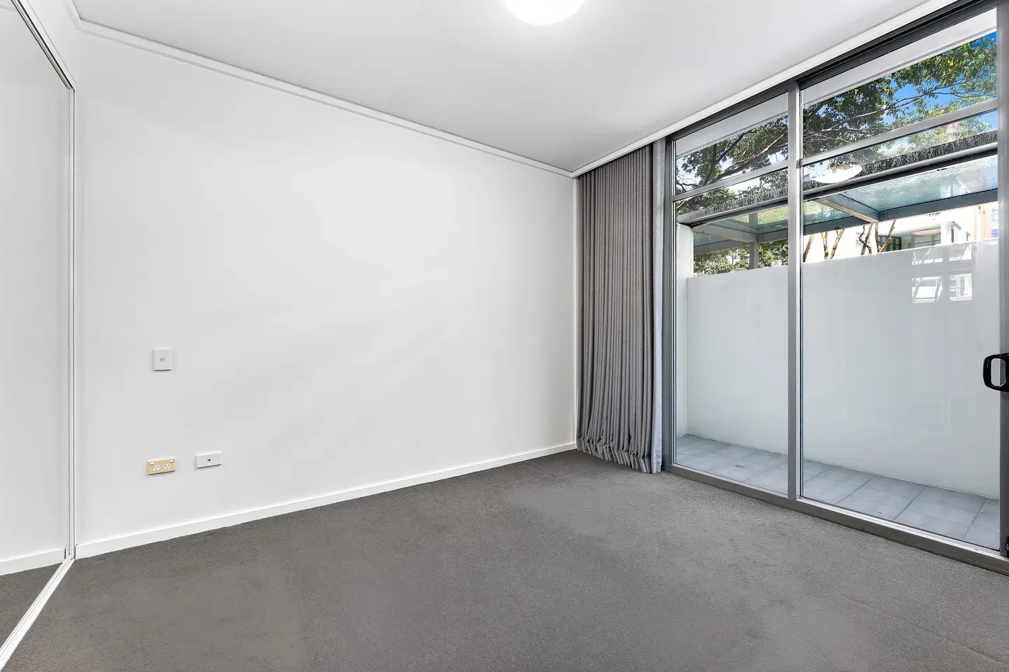 cdcf0b6a-a115-87d3-c1fb-9a36a8feae1e