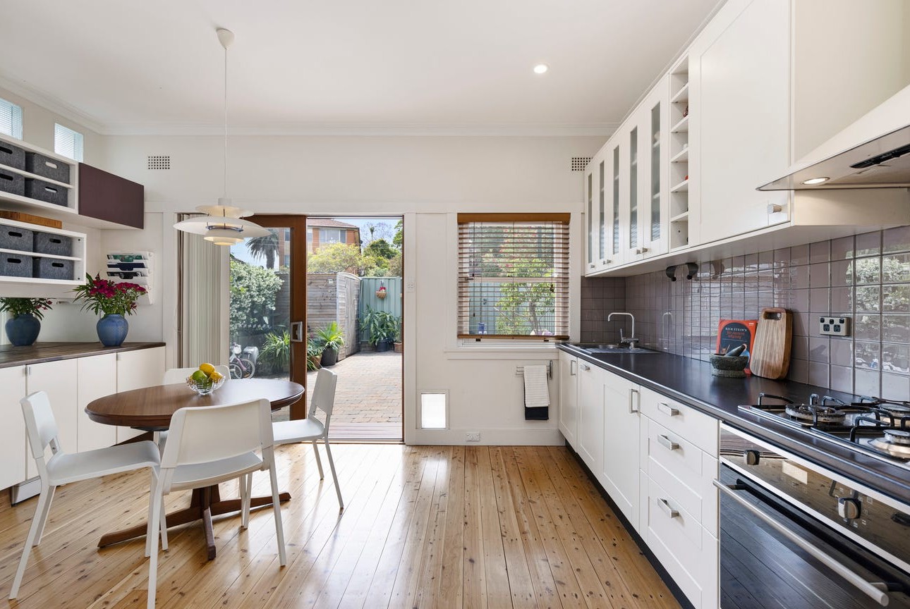 11 Hollands Avenue, Marrickville, NSW 2204